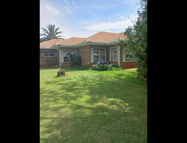 FARM FOR SALE IN BREDELL